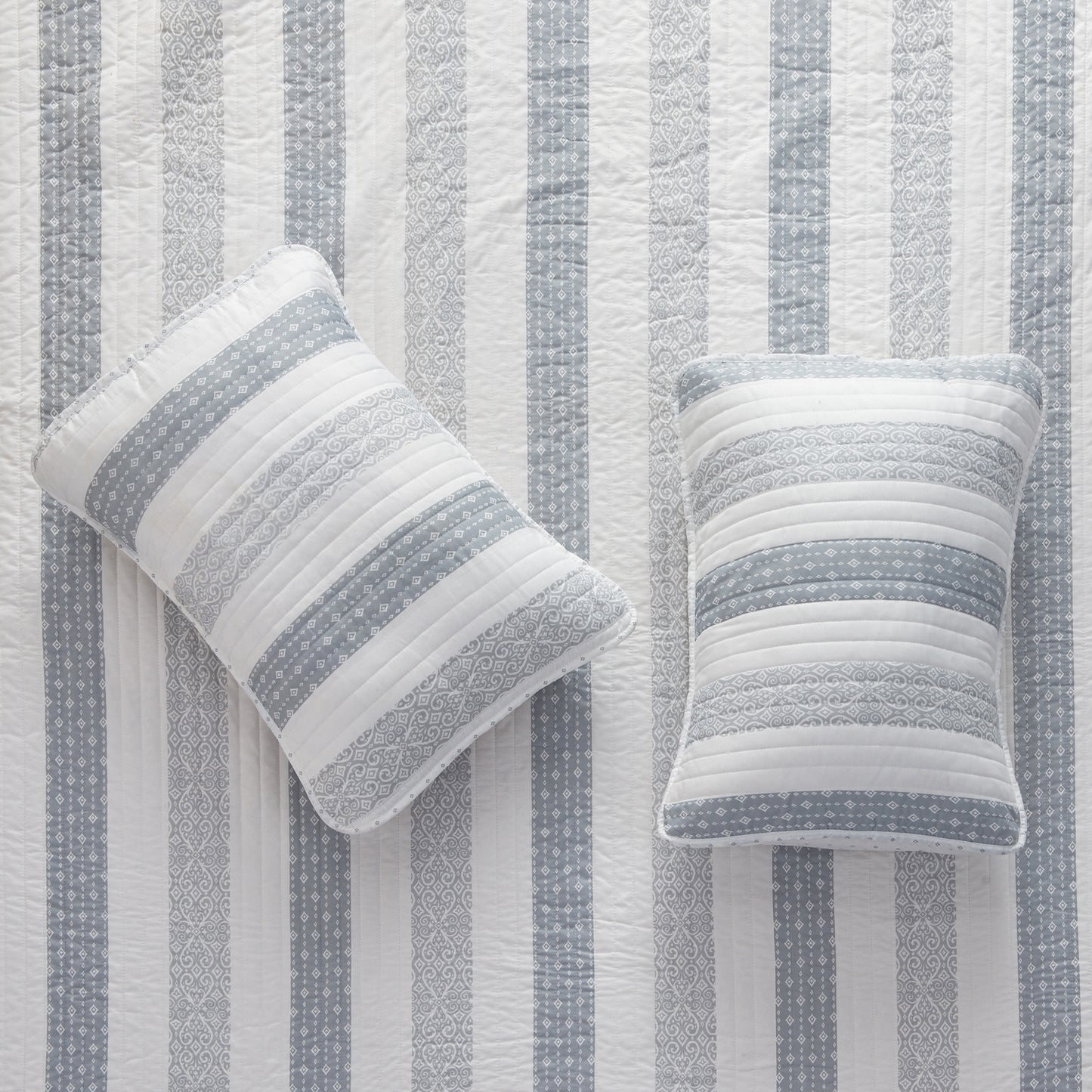 3-Piece Stripe Quilt - Adele Collection