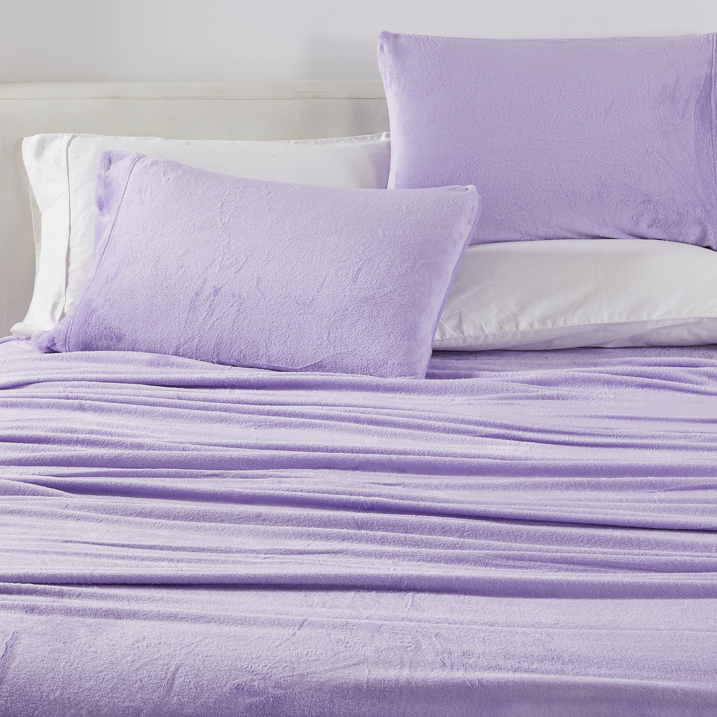 4-Piece Solid Plush Sheet - Velvet Luxe Collection