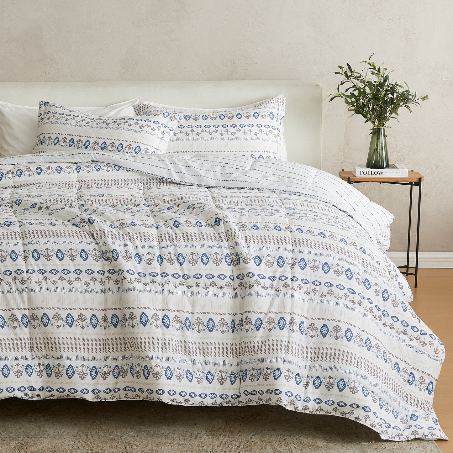 Reversible Christmas Comforter and Sham Set - Holiday / Lodge Odette Collection
