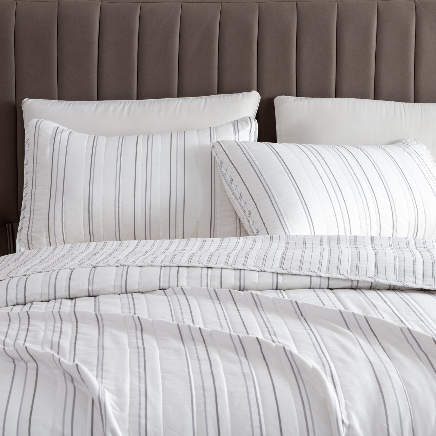 3-Piece Stripe Quilt - Katelyn Collection