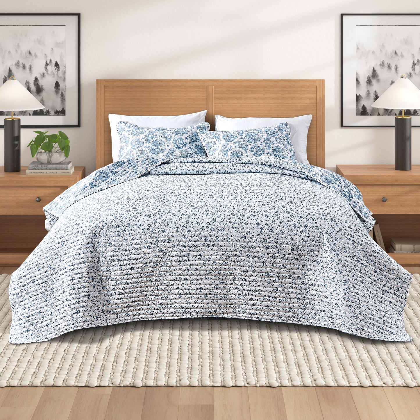 Woodland Toile Holiday Quilt Set