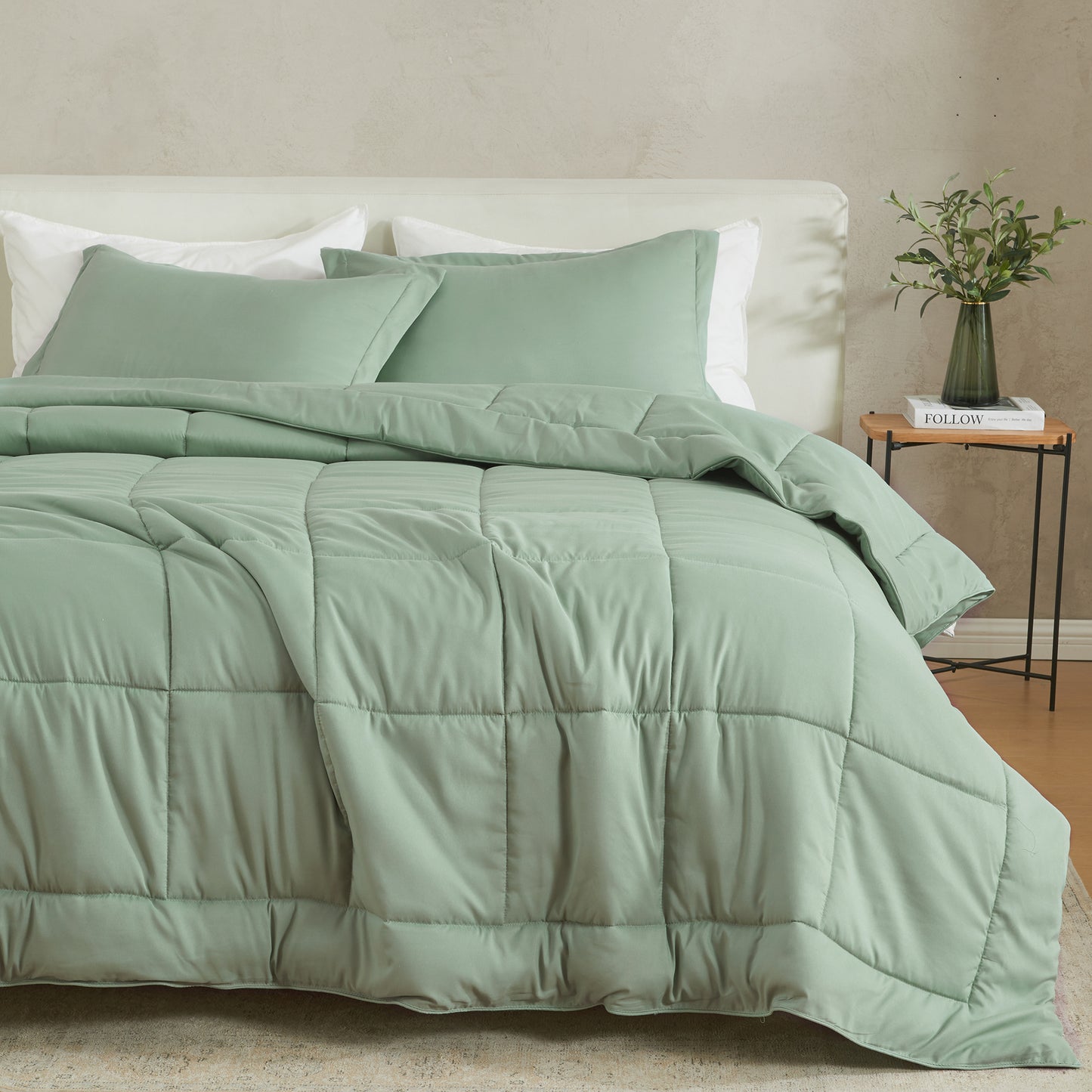 Reversible Christmas Comforter and Sham Set - Holiday / Lodge Odette Collection