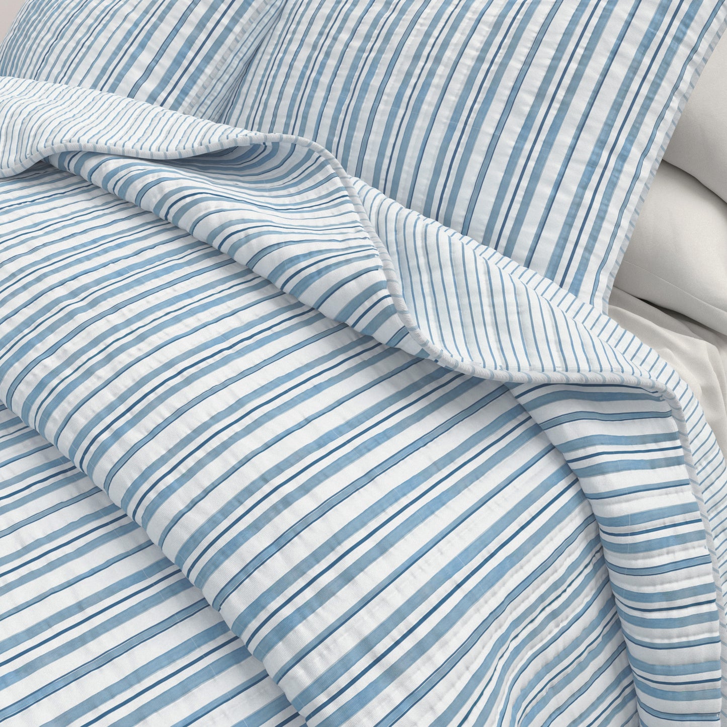 Watercolor Stripe Quilt Set