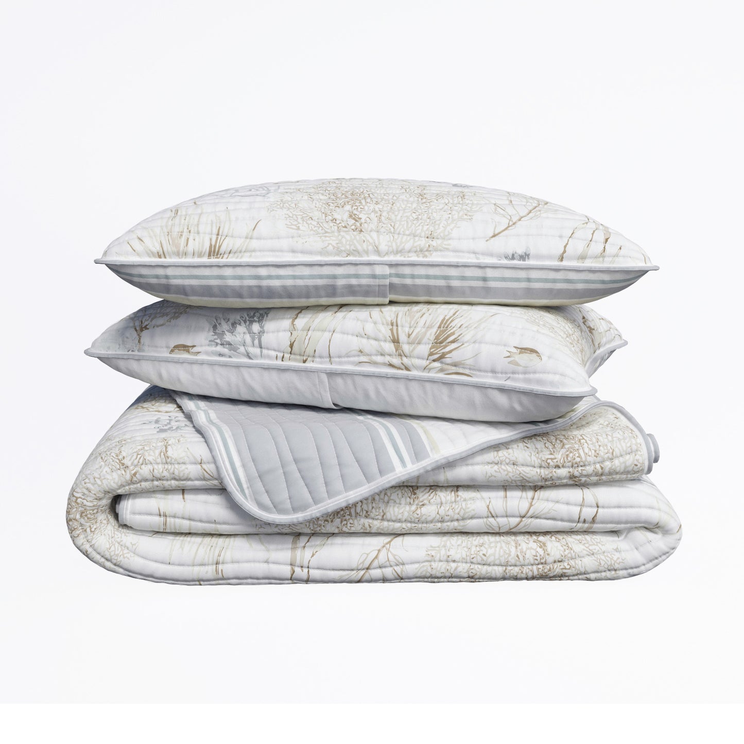Coral Sea Maze Coastal Quilt Set - Newcomb Collection