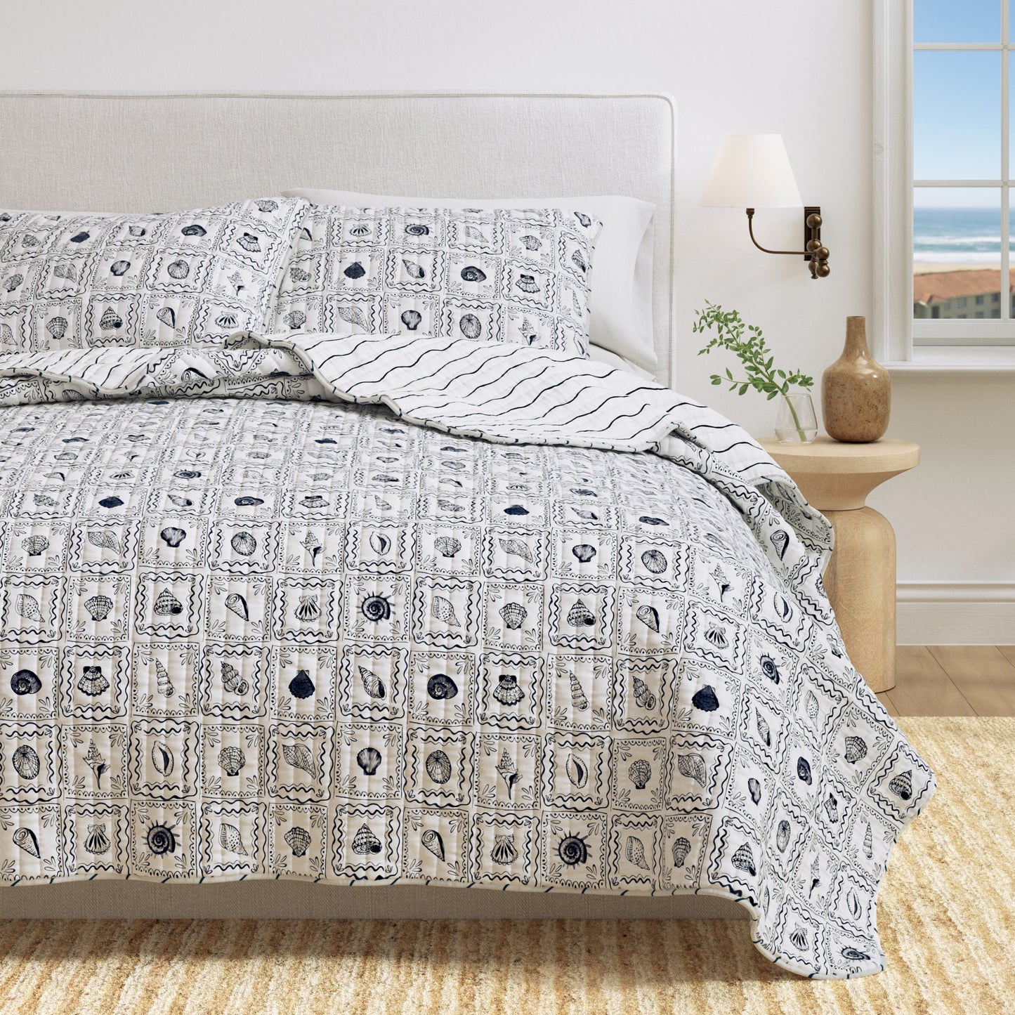 Seashell Tile Coastal Quilt Set