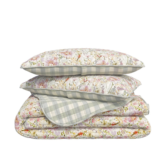 Floral Scalloped Quilt Set - Garden Blooms Collection