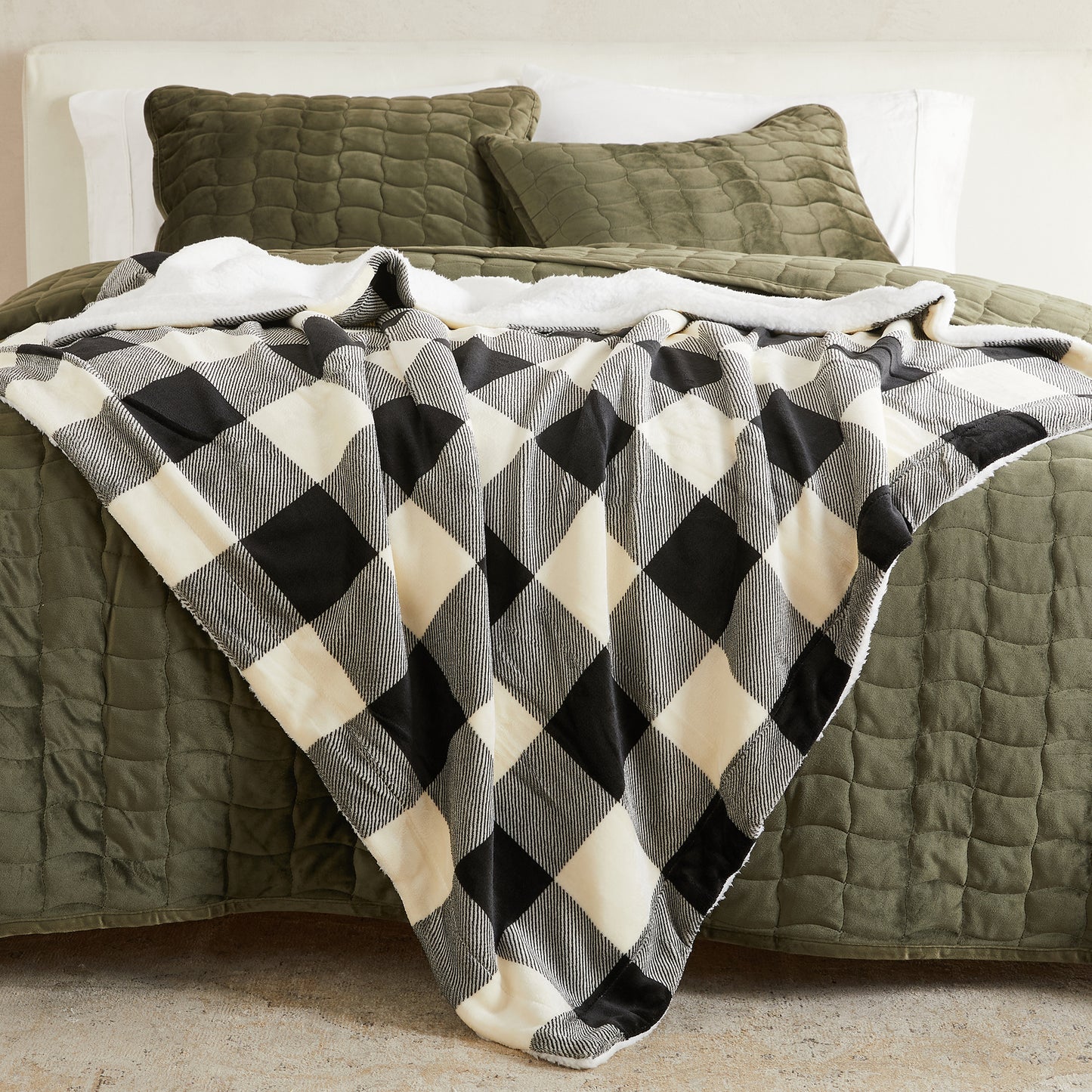 Velvet Plush Sherpa Luxury Bed Blanket