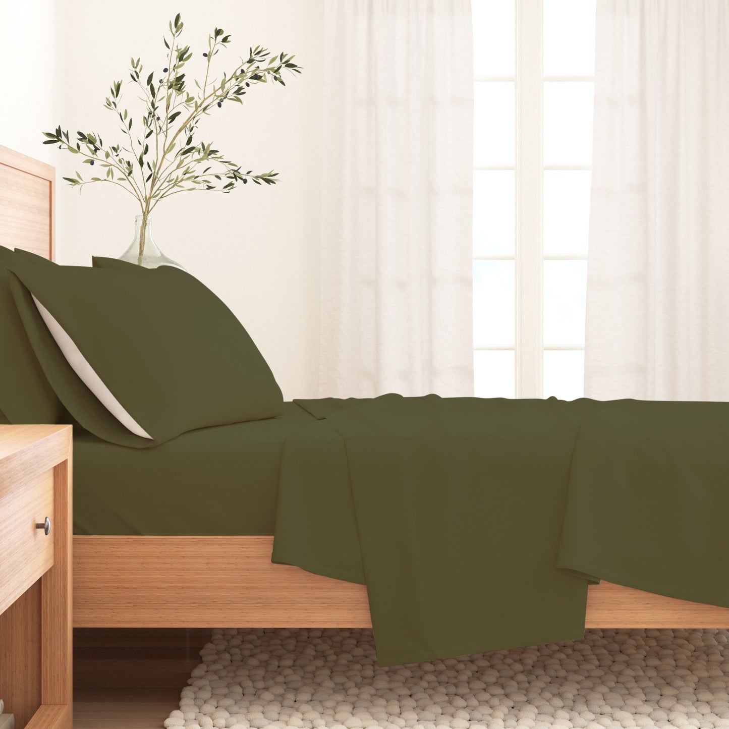 4-Piece Cotton Solid Flannel Sheet - Nordic Collection