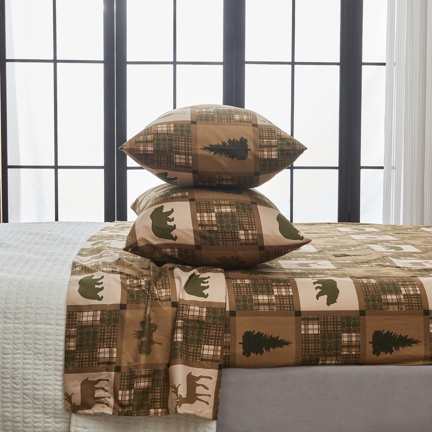 4-Piece Lodge Microfiber Sheet - Mountain Ridge Collection