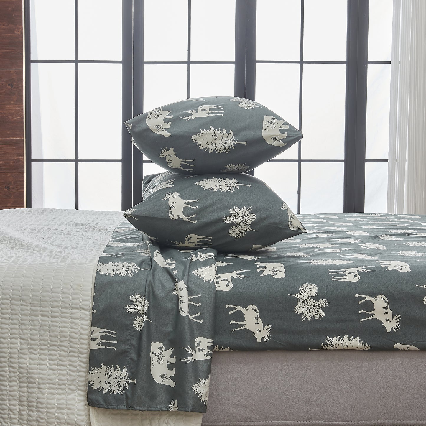 4-Piece Lodge Microfiber Sheet - Mountain Ridge Collection