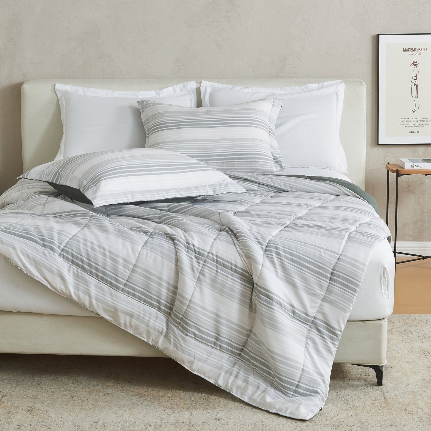 Reversible Christmas Comforter and Sham Set - Holiday / Lodge Odette Collection